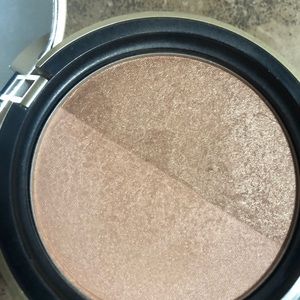 Too Faced Bronzer